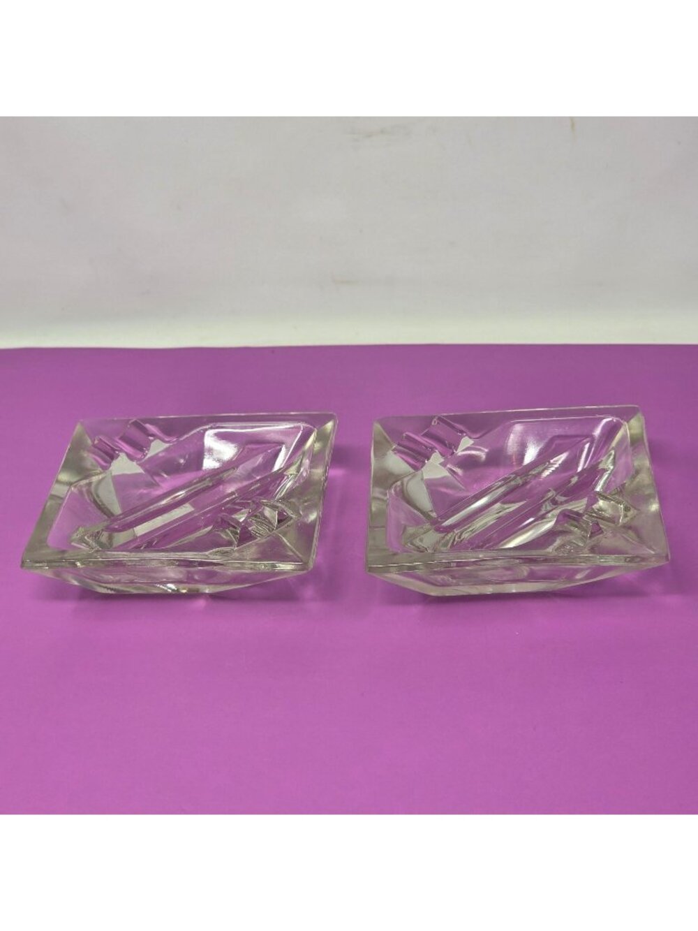 Pair Vintage Clear‎ Glass Square Ashtrays Atomic MCM Modern Heavy Unmarked